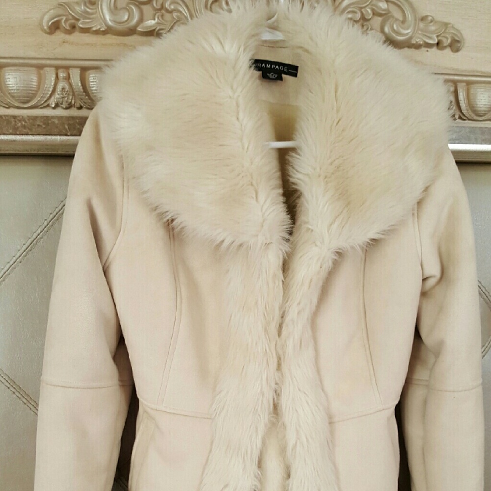 Rampage Women's Cream Teddy Jacket
